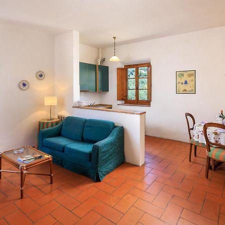 Agriturismo Fattoria Di Sommaia Каленцано Экстерьер фото